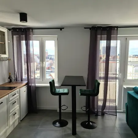 Apartman Apartament Przy Teatralce Dabrowskiego 30a With Balcony And Free Parking *