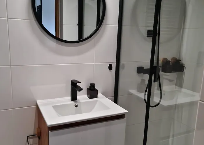 Apartament Przy Teatralce Dabrowskiego 30a With Balcony And Free Parking * 波兹南